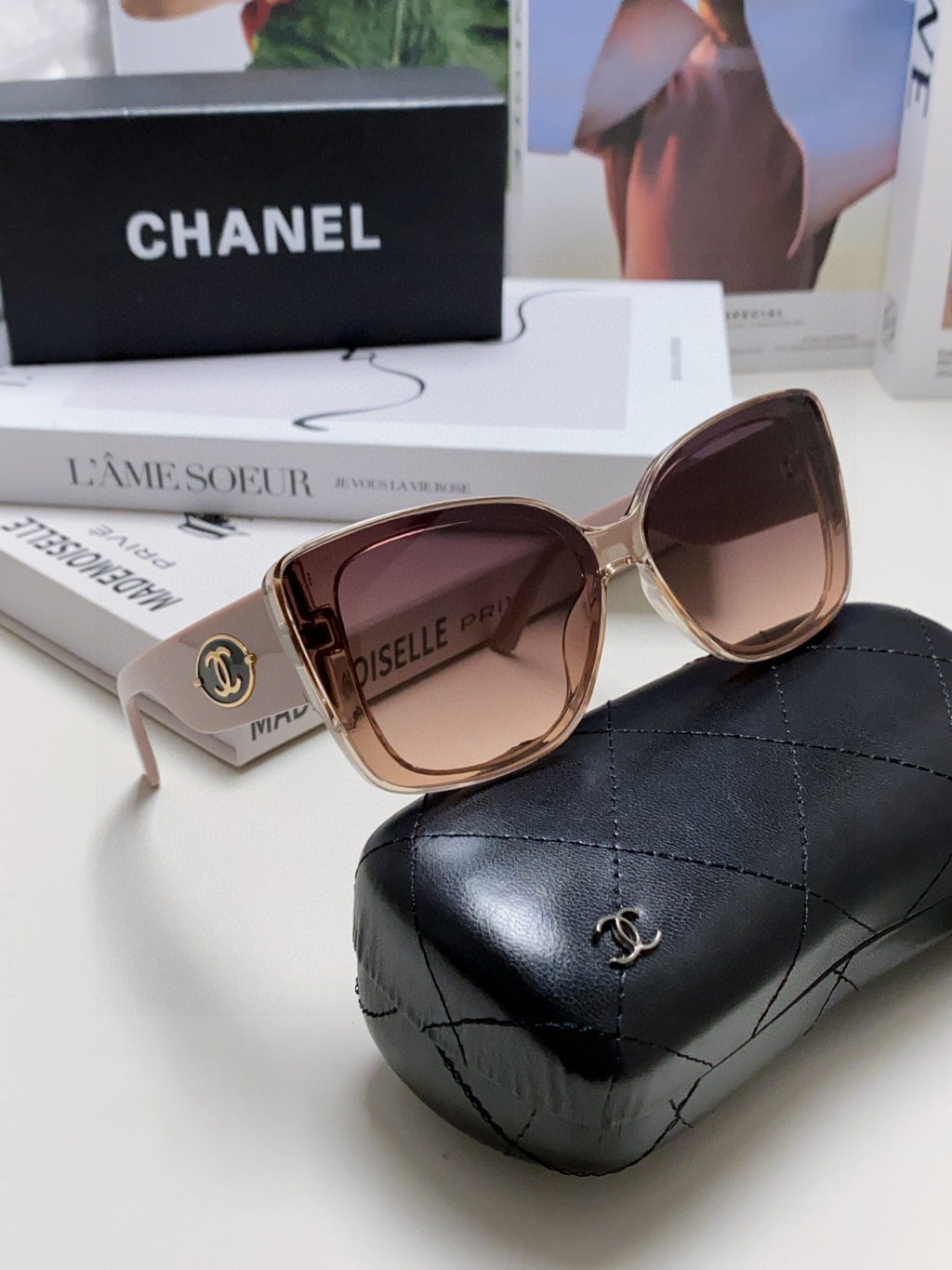 Chanel Fashion Red Lens Sunglasses for Women - detail image 7