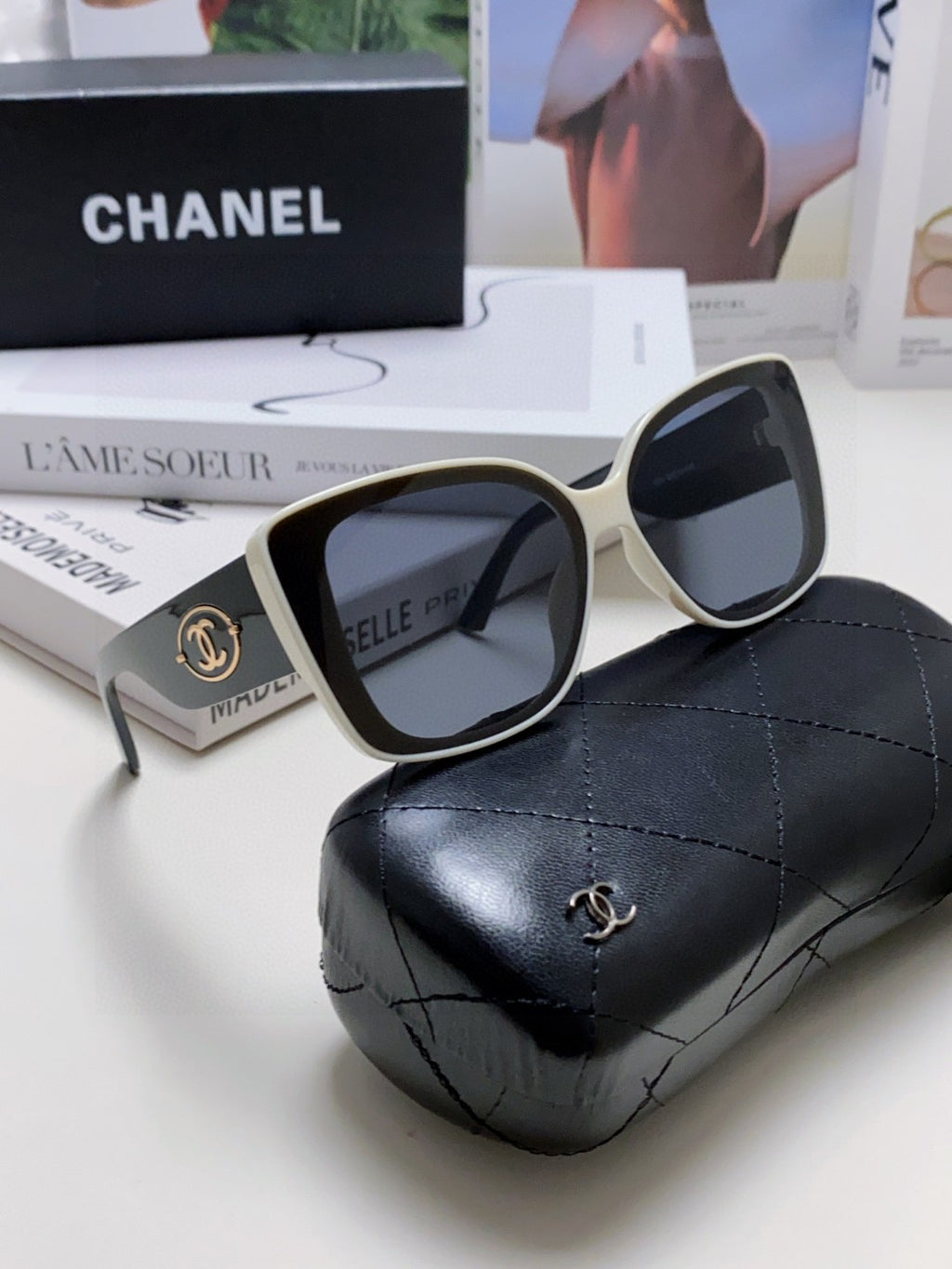 Chanel Fashion Blue Lens Sunglasses for Women - 866973 - detail image 7