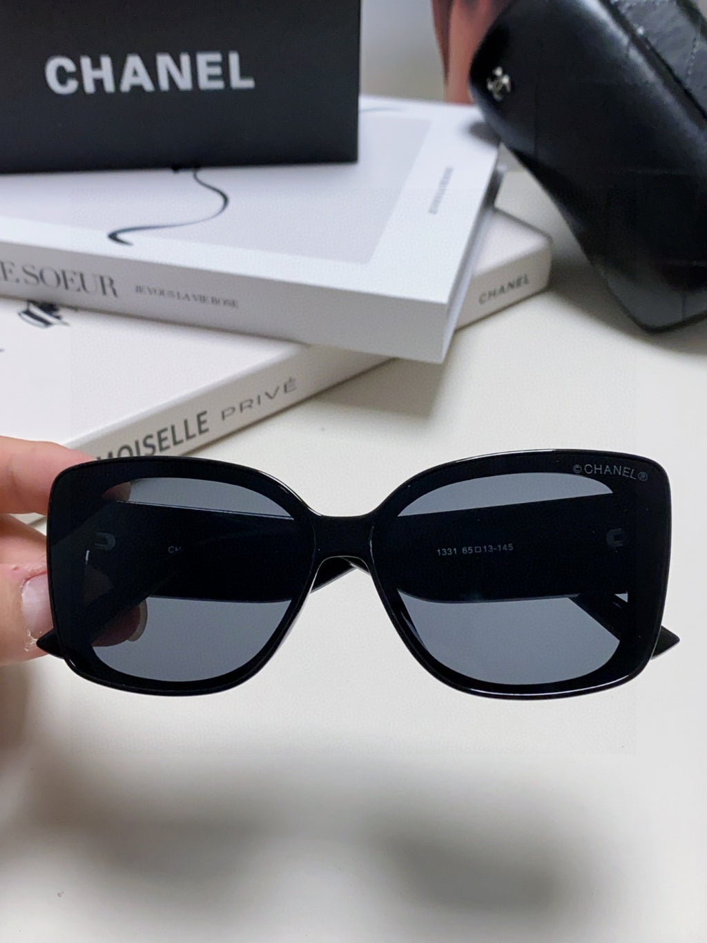 Chanel Fashion Blue Lens Sunglasses for Women - 866974 - detail image 3