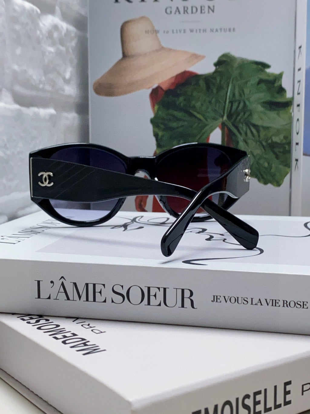 Chanel Polarized Cat-Eye Blue Lens Sunglasses for Women - 866978 - detail image 2