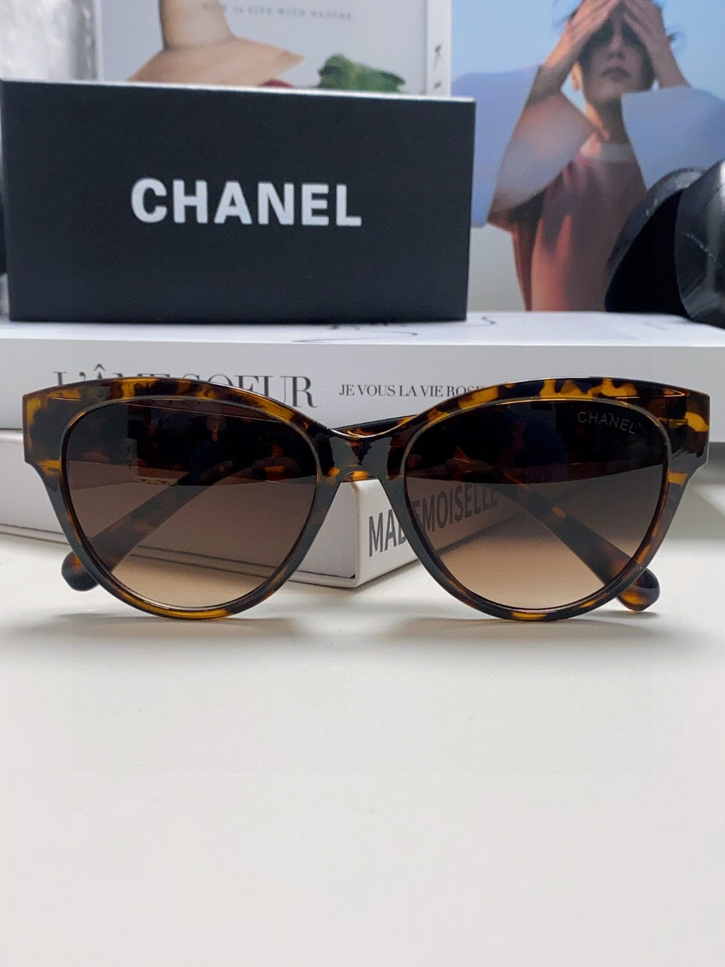 Chanel Cat-Eye Red Lens Sunglasses for Women - 866980 - detail image 6
