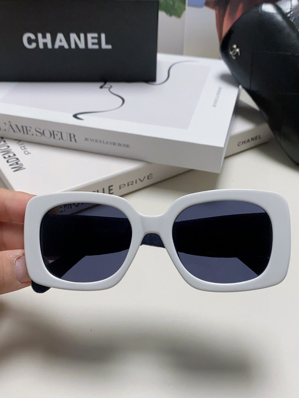 Chanel Square Silver Lens Sunglasses for Men & Women - 867068 - detail image 3