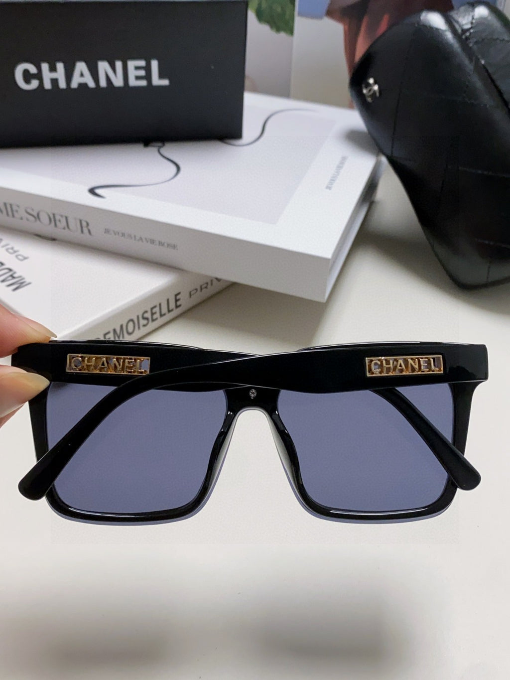 Chanel Square Black Lens Sunglasses for Men & Women - 867075 - detail image 4