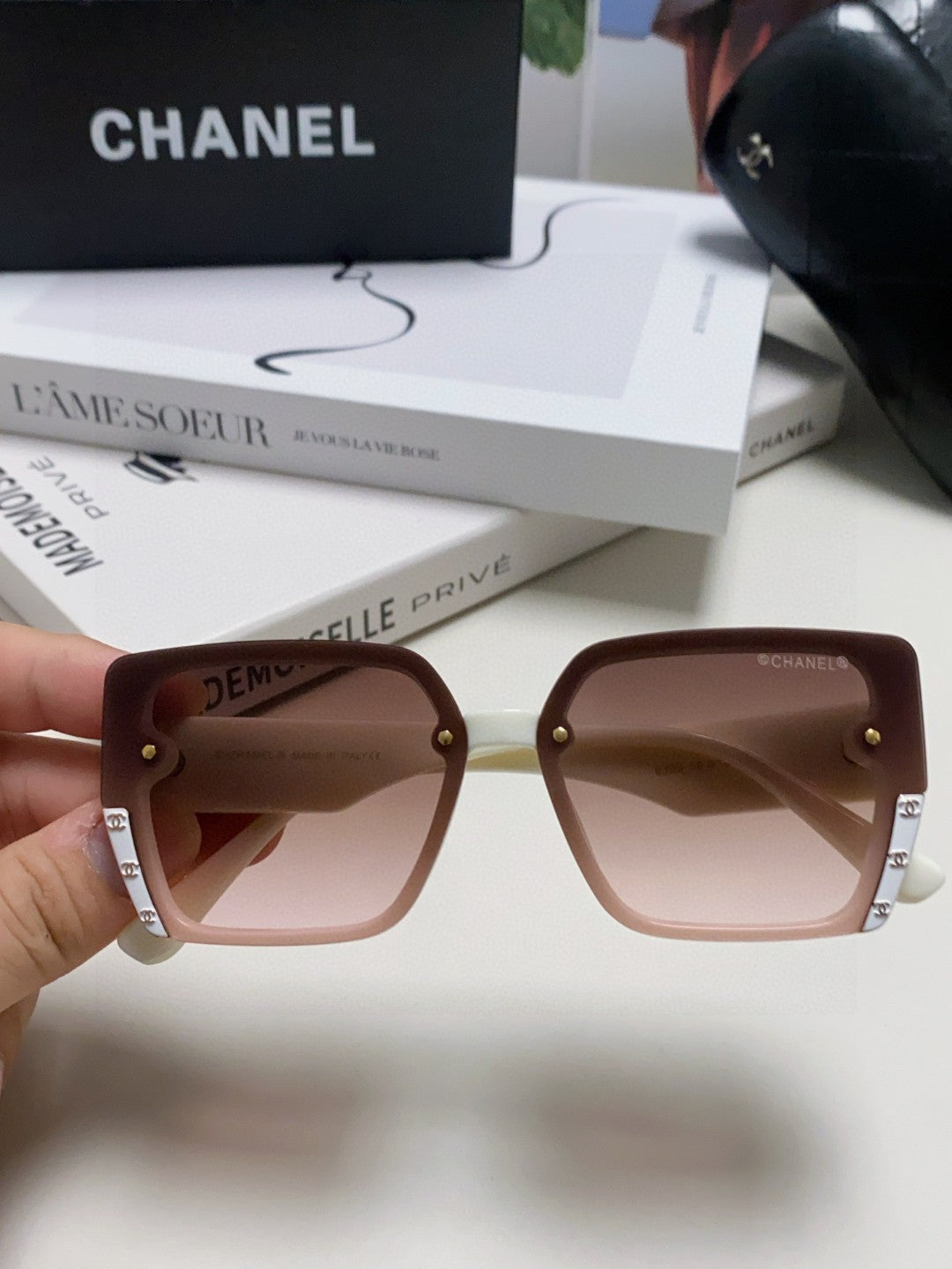 Chanel Polarized Square Red Lens Sunglasses for Men & Women - 431513 - detail image 3