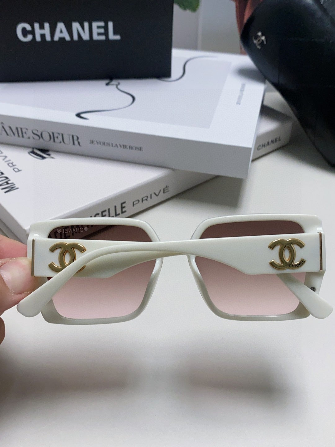 Chanel Polarized Square Red Lens Sunglasses for Men & Women - 431513 - detail image 4