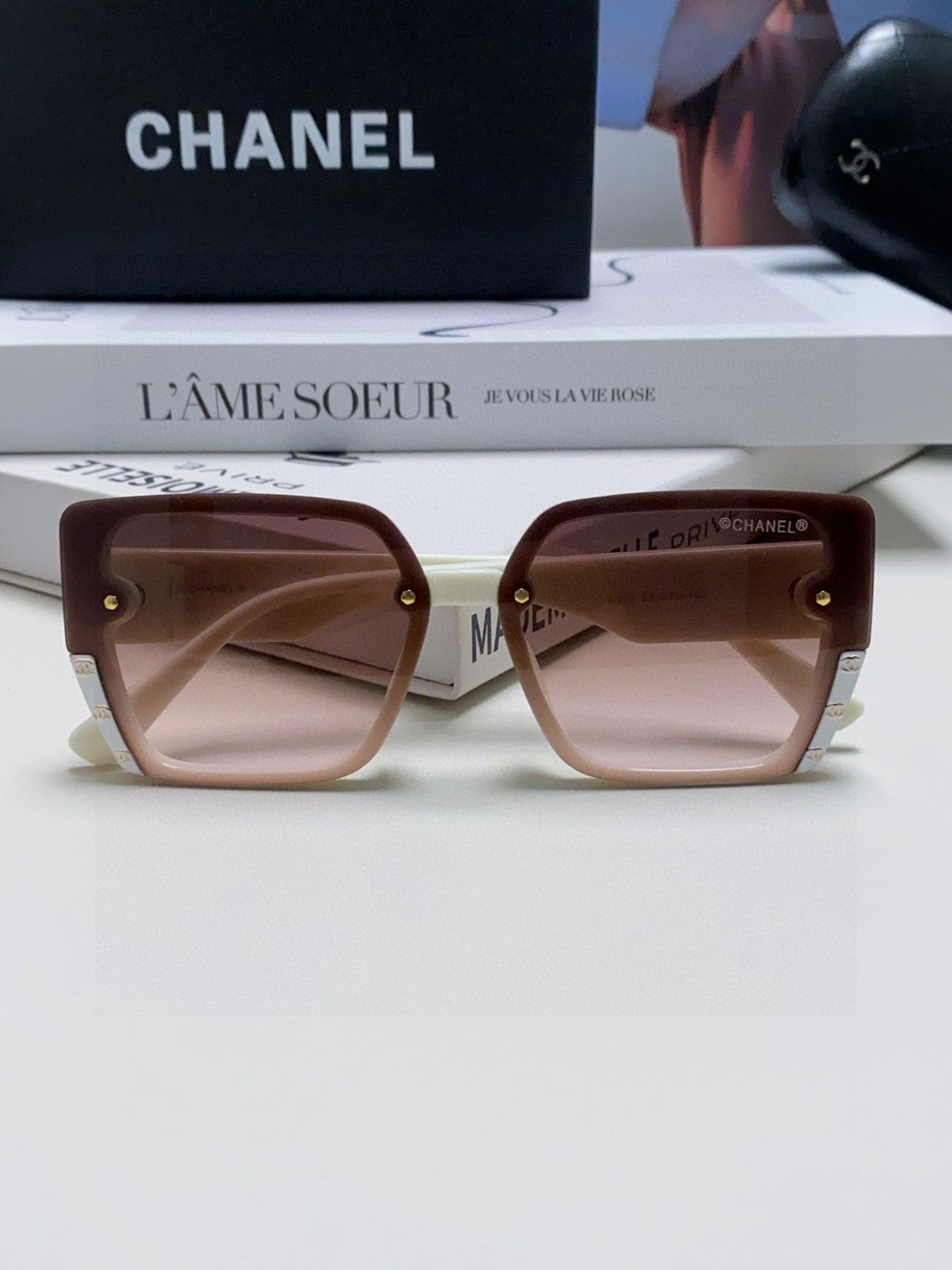 Chanel Polarized Square Red Lens Sunglasses for Men & Women - 867076 - detail image 6