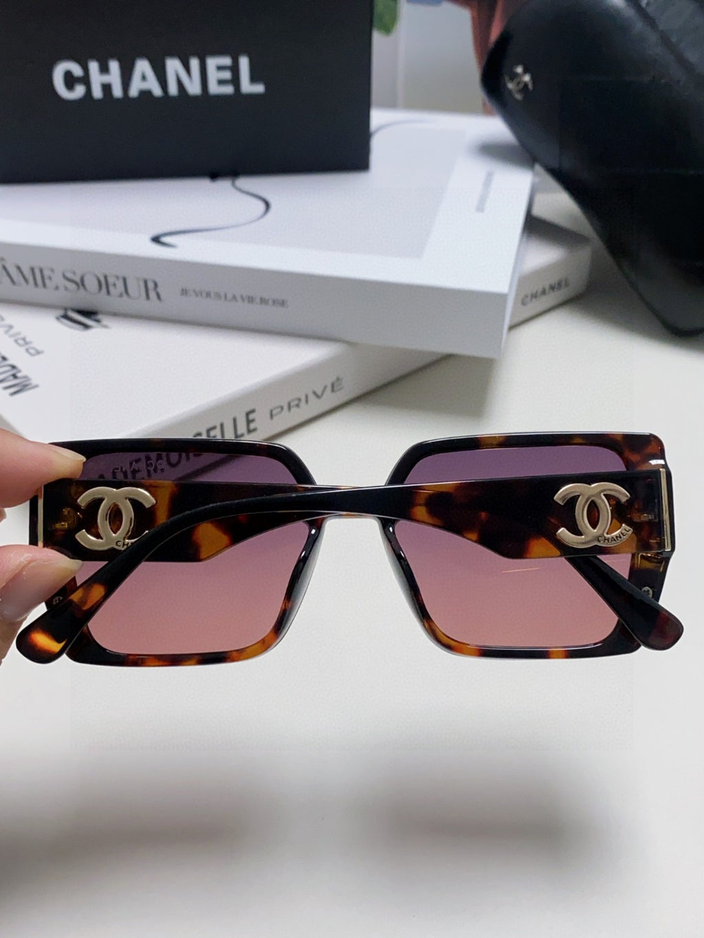 Chanel Polarized Square Red Lens Sunglasses for Men & Women - 867077 - detail image 4
