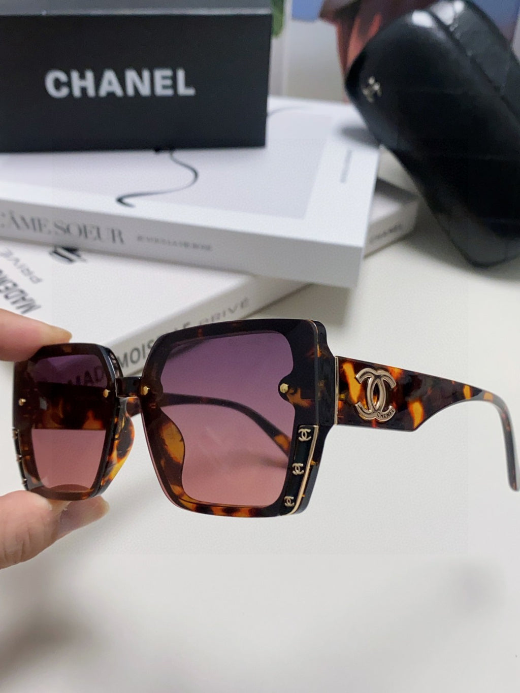 Chanel Polarized Square Red Lens Sunglasses for Men & Women - 867077 - detail image 5