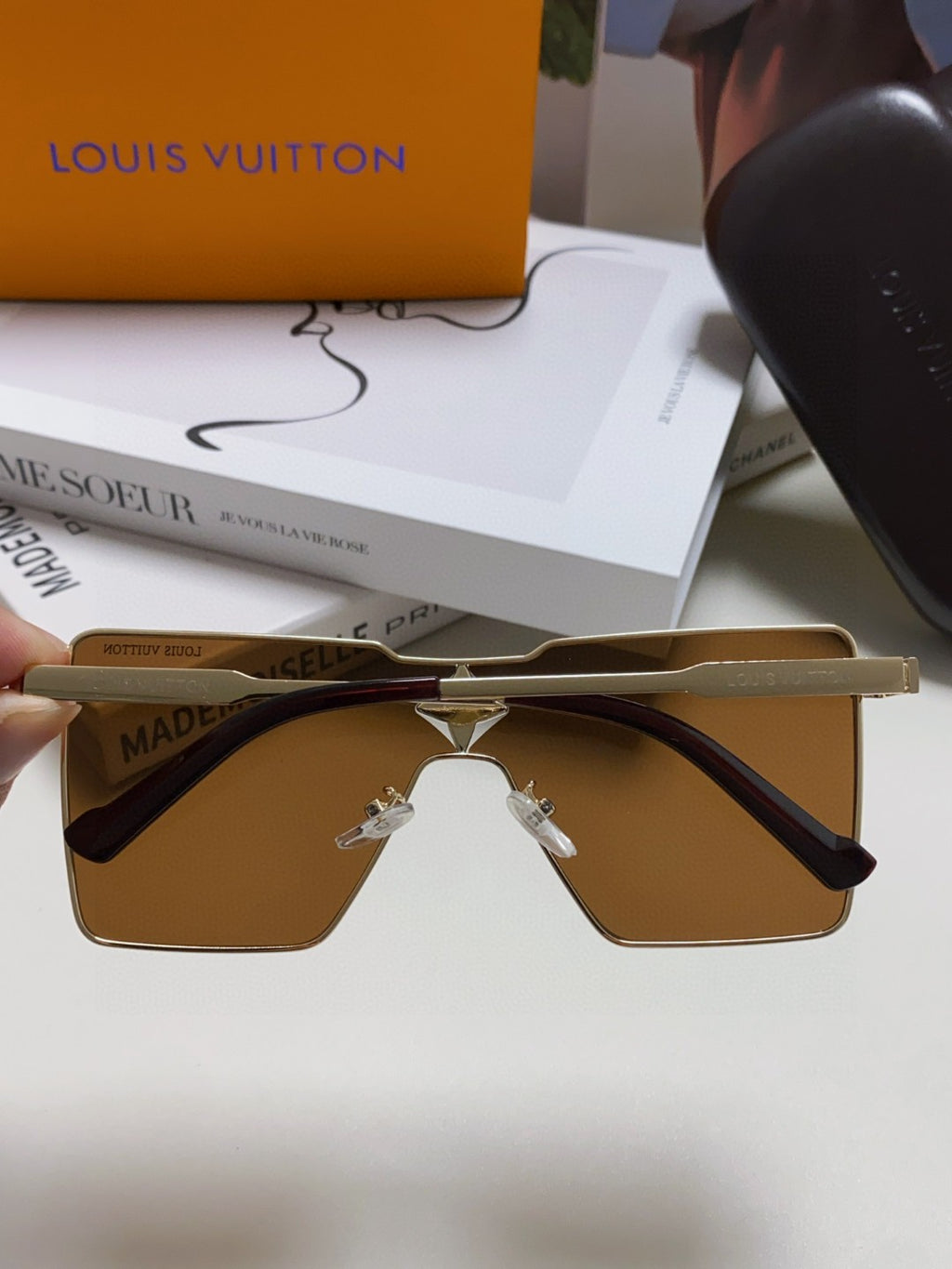 Louis Vuitton Z1700U Metal Fashion Brown Lens Sunglasses for Men & Wo - 448628 - detail image 4