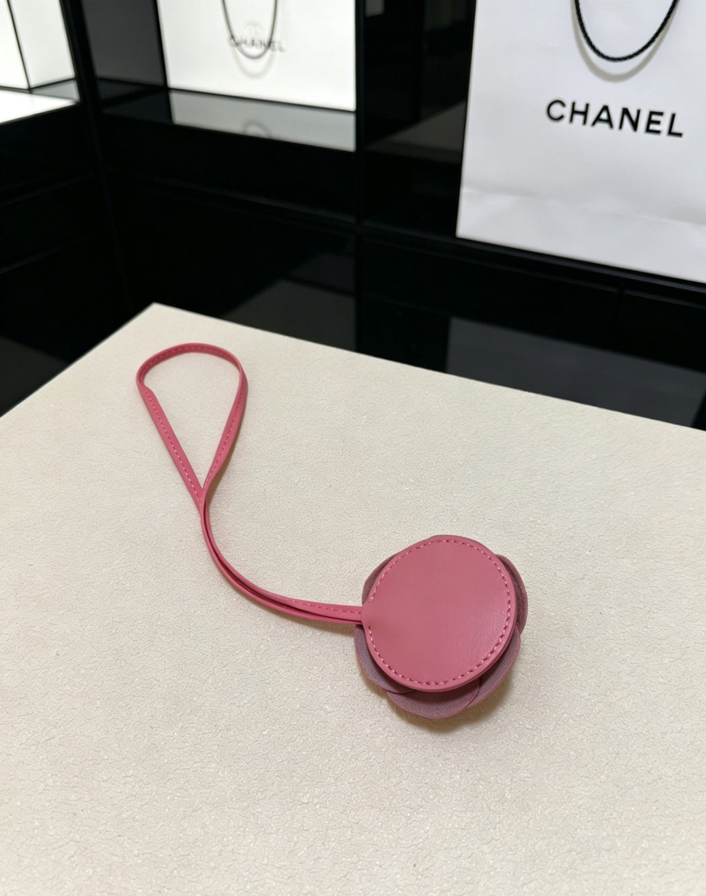 Chanel Fashion Red Lens Sunglasses for Men & Women - 398463 - detail image 5