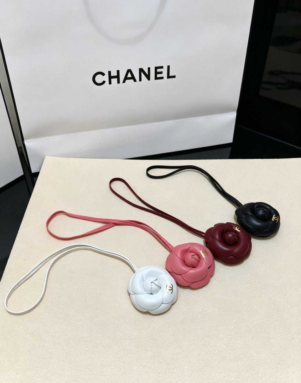 Chanel Fashion Red Lens Sunglasses for Men & Women - 398463 - detail image 7