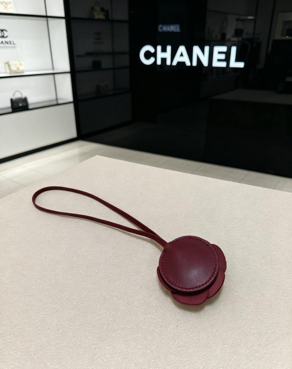 Chanel Fashion Red Lens Sunglasses for Men & Women - 398467 - detail image 5