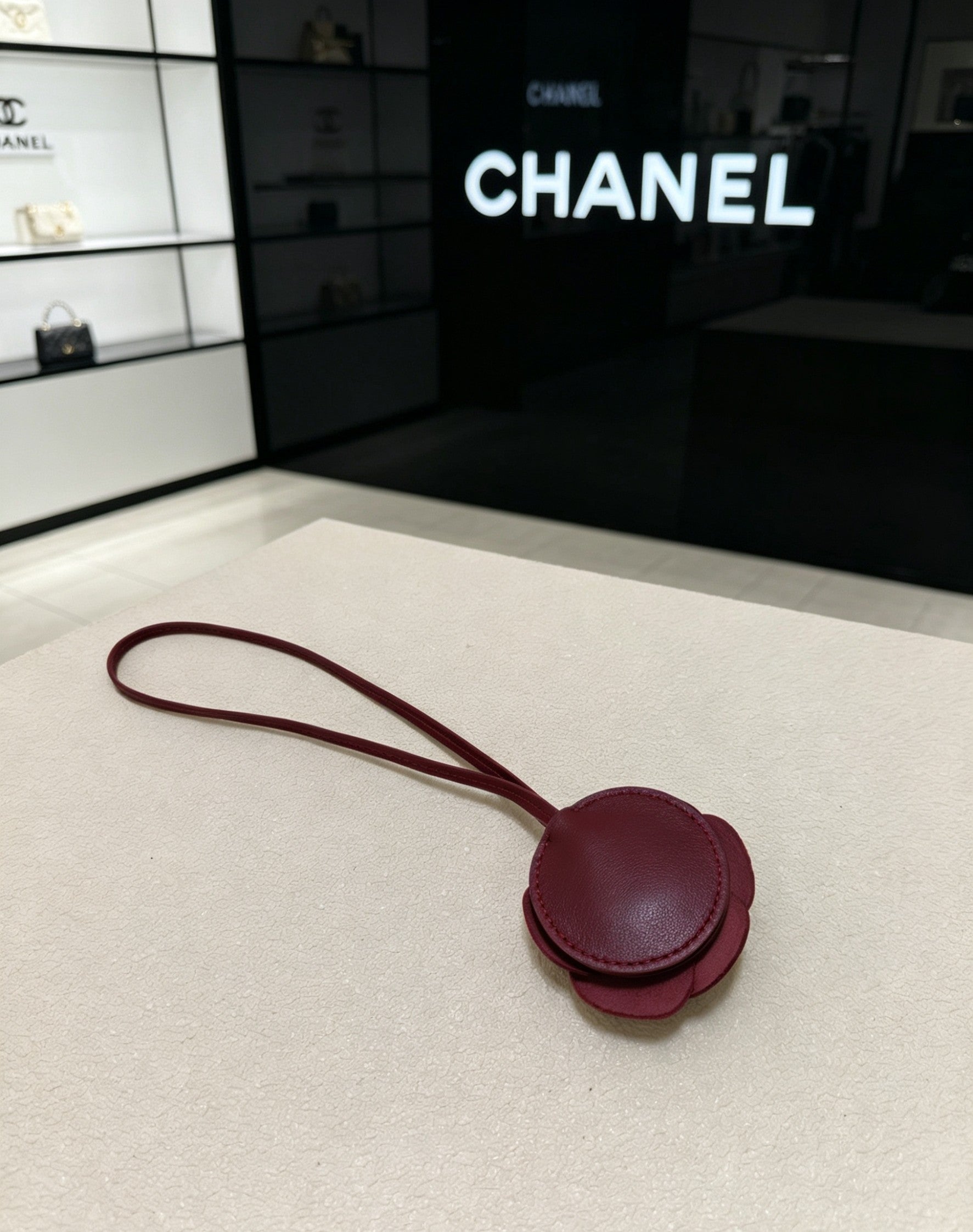 Chanel Fashion Red Lens Sunglasses for Men & Women - 398467 - detail image 5