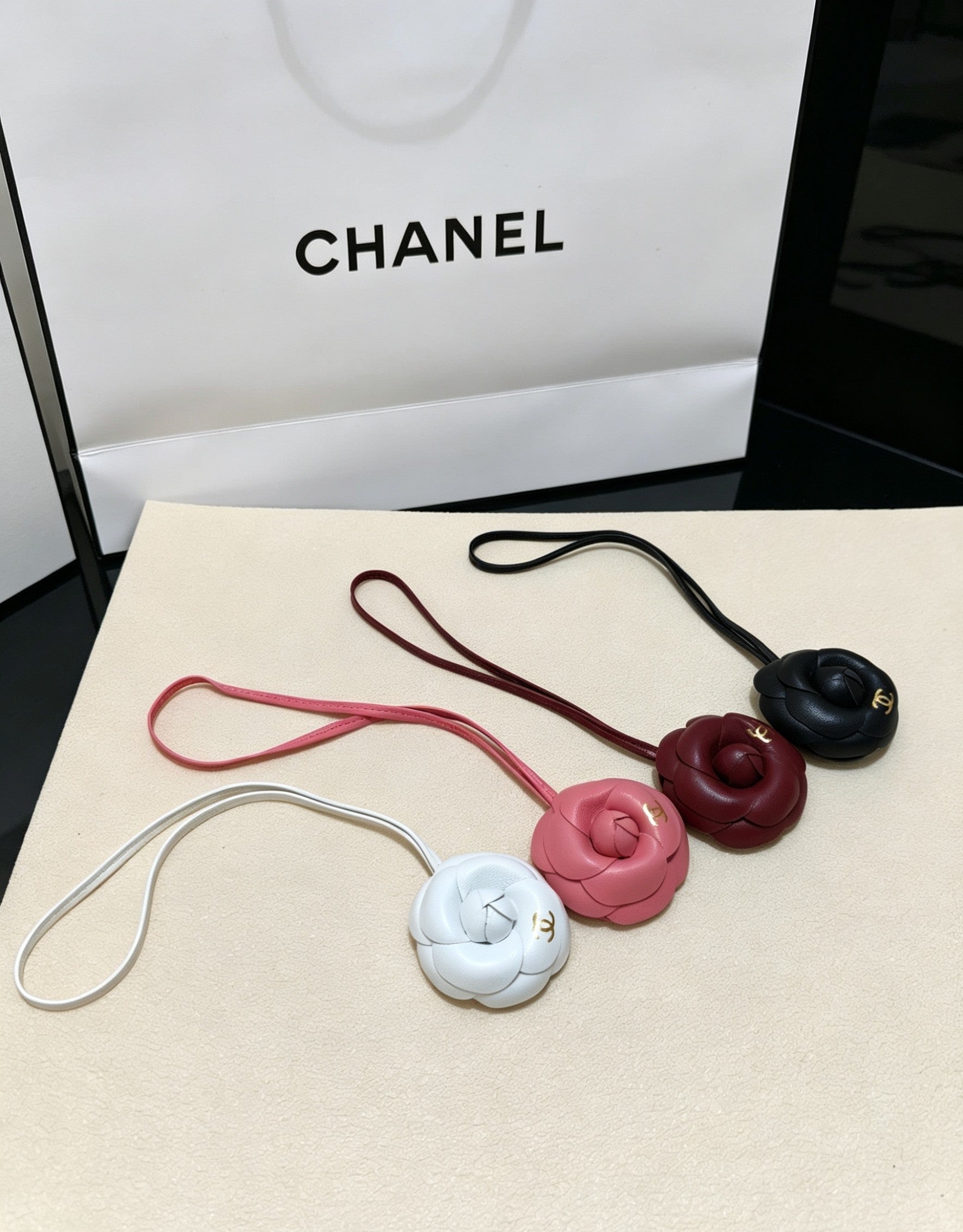 Chanel Fashion Red Lens Sunglasses for Men & Women - 398467 - detail image 7