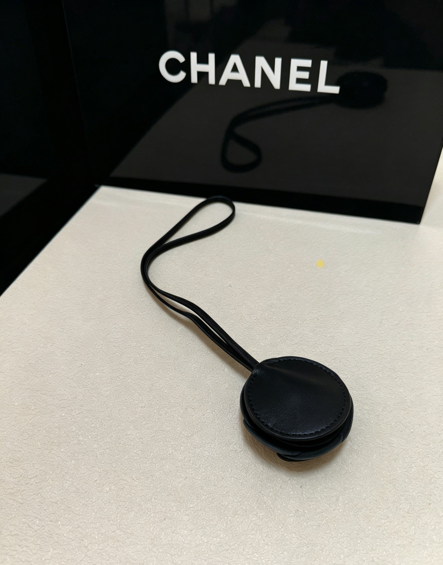 Chanel Fashion Silver Lens Sunglasses for Men & Women - 398465 - detail image 5