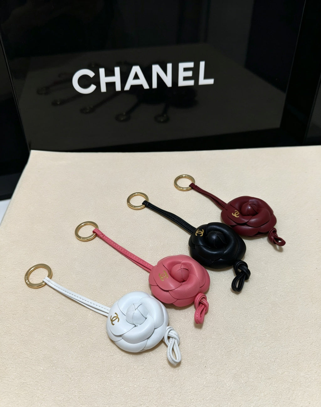 Chanel Fashion Silver Lens Sunglasses for Men & Women - 398465 - detail image 6