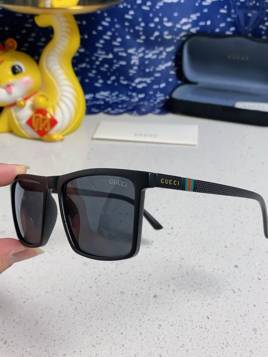 Gucci Polarized Fashion Blue Lens Sunglasses for Men & Women - 132293 - detail image 6