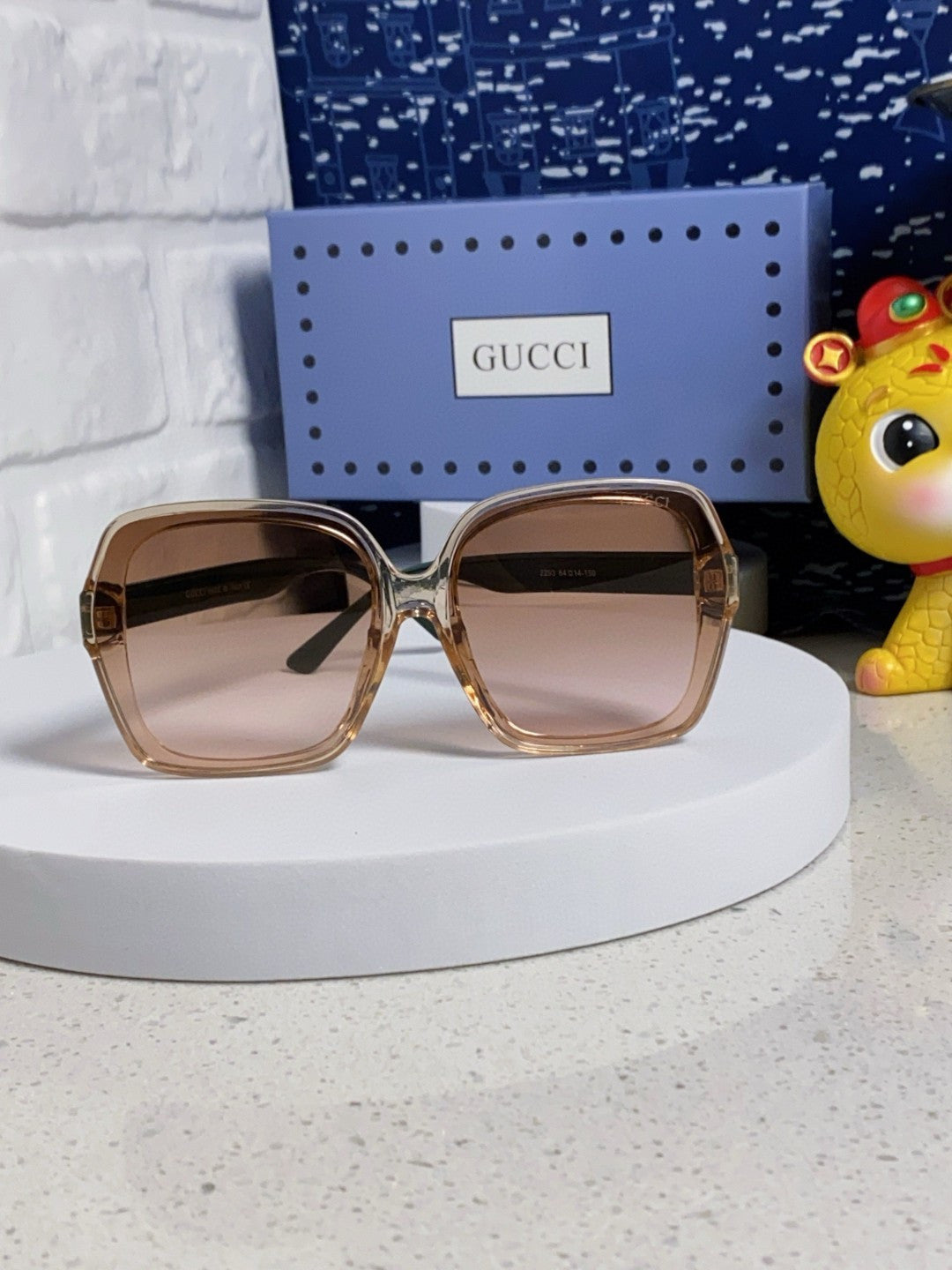 Gucci Fashion Brown Lens Sunglasses for Men & Women - 398364 - detail image 2