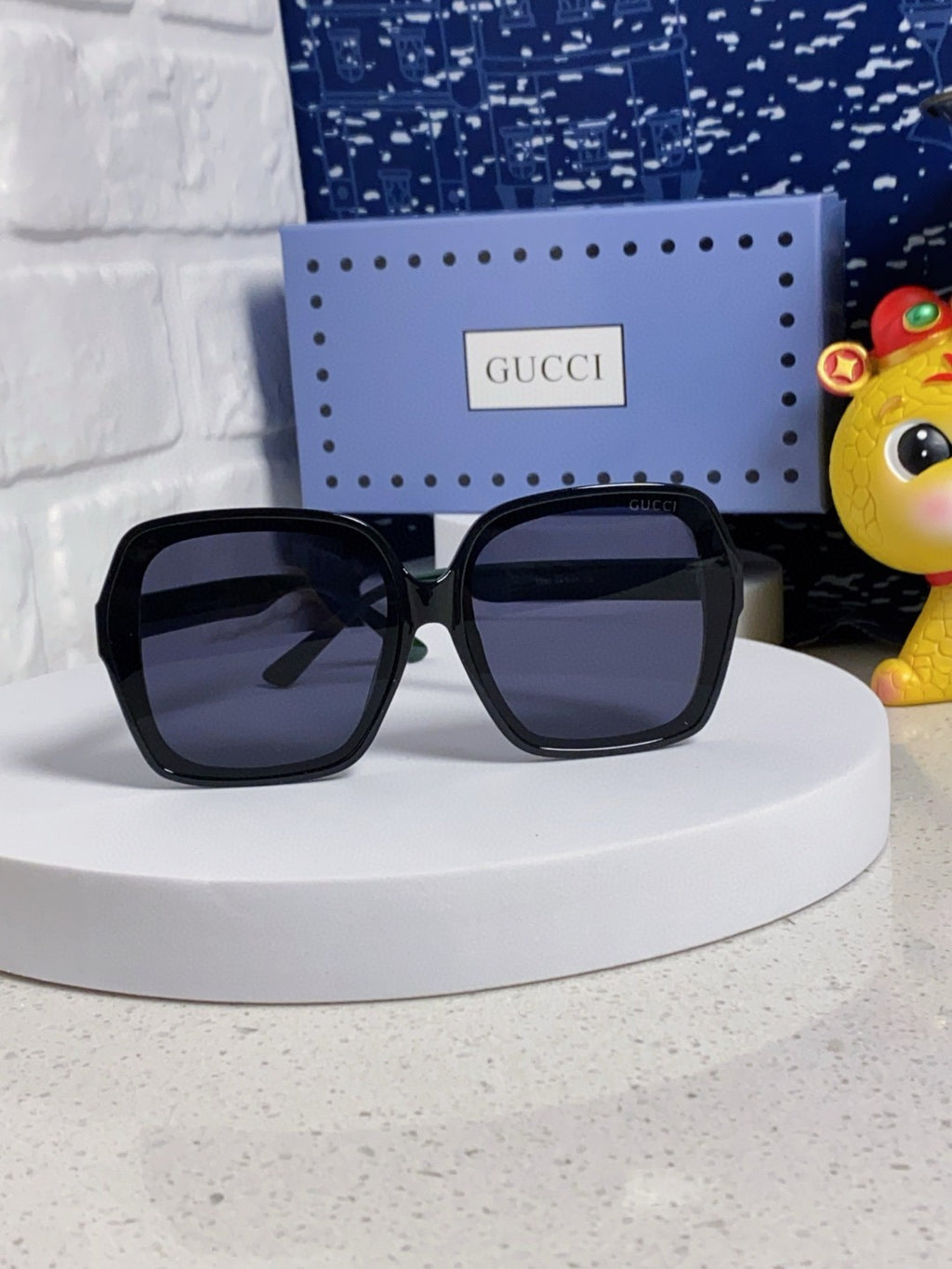 Gucci Fashion Silver Lens Sunglasses for Men & Women - 398367 - detail image 2