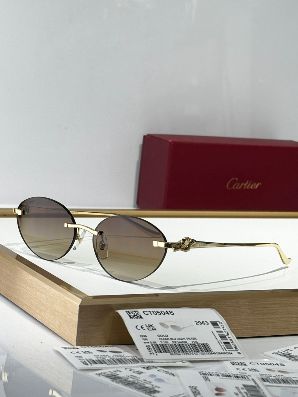 Cartier CT0504S Lightweight Rimless Red Lens Sunglasses for Men & Wom - 372296 - detail image 4