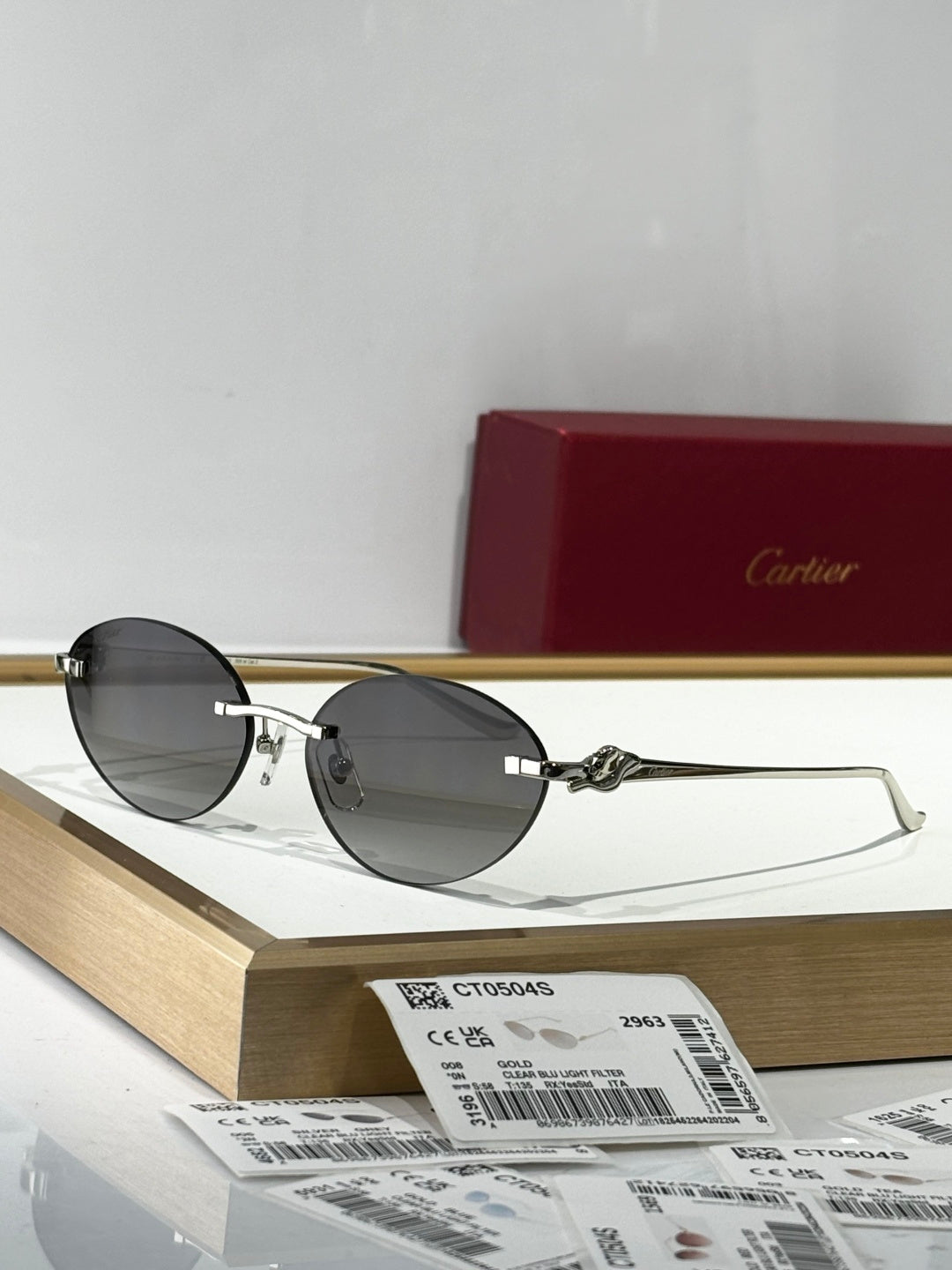 Cartier CT0504S Lightweight Rimless Red Lens Sunglasses for Men & Wom - 372296 - detail image 2