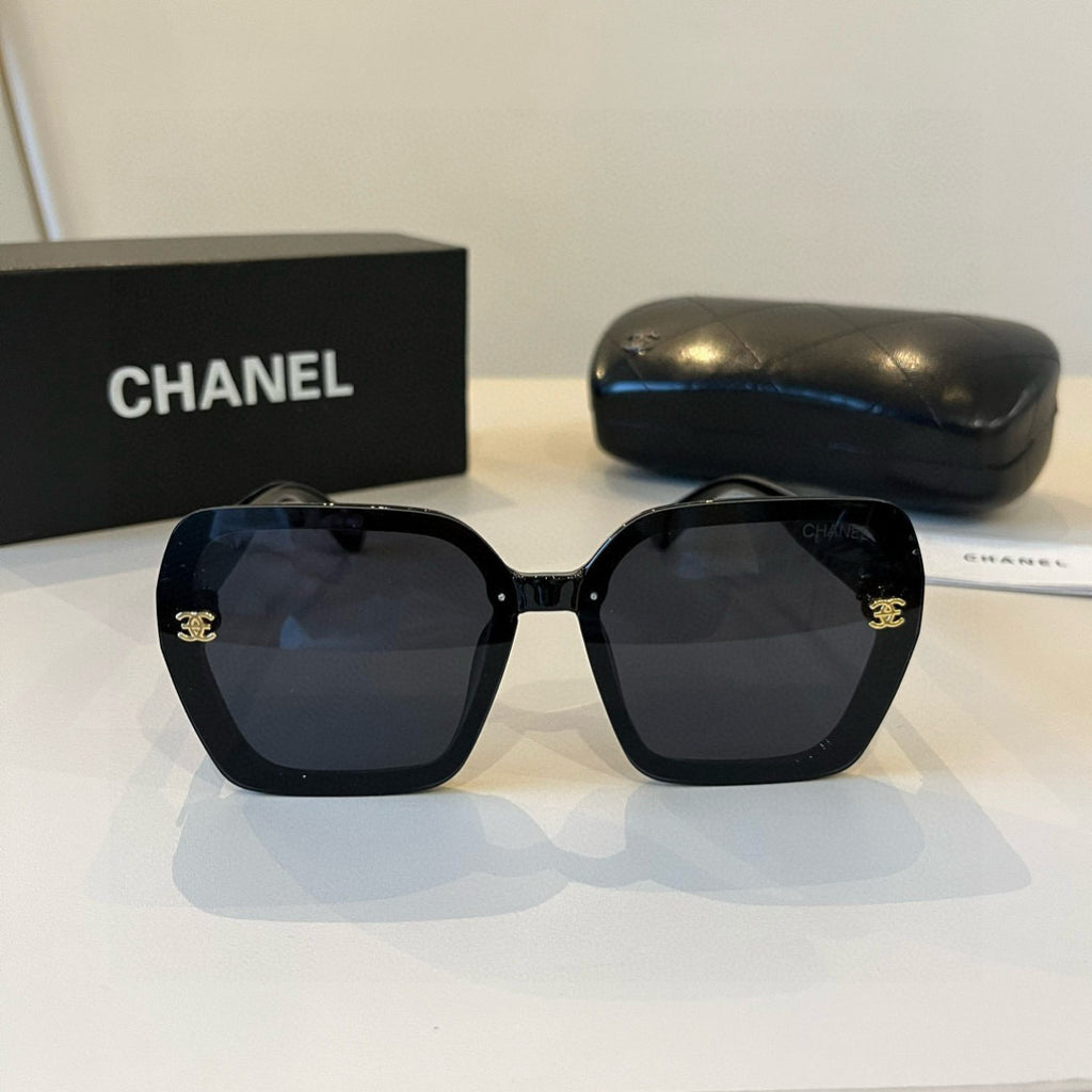 Chanel Fashion Black Lens Sunglasses for Men & Women - 371724 - detail image 2