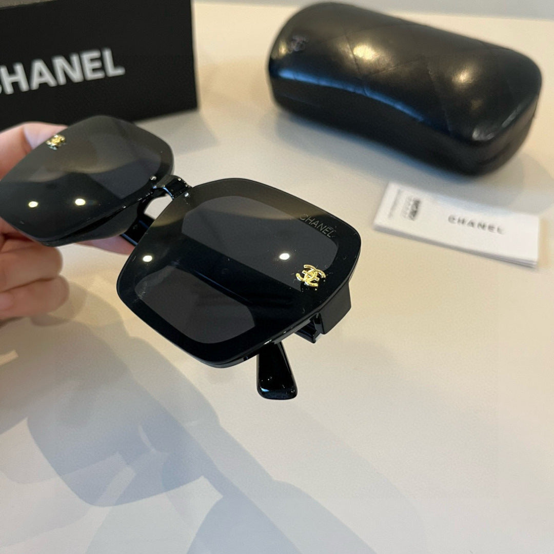 Chanel Fashion Black Lens Sunglasses for Men & Women - 371724 - detail image 6
