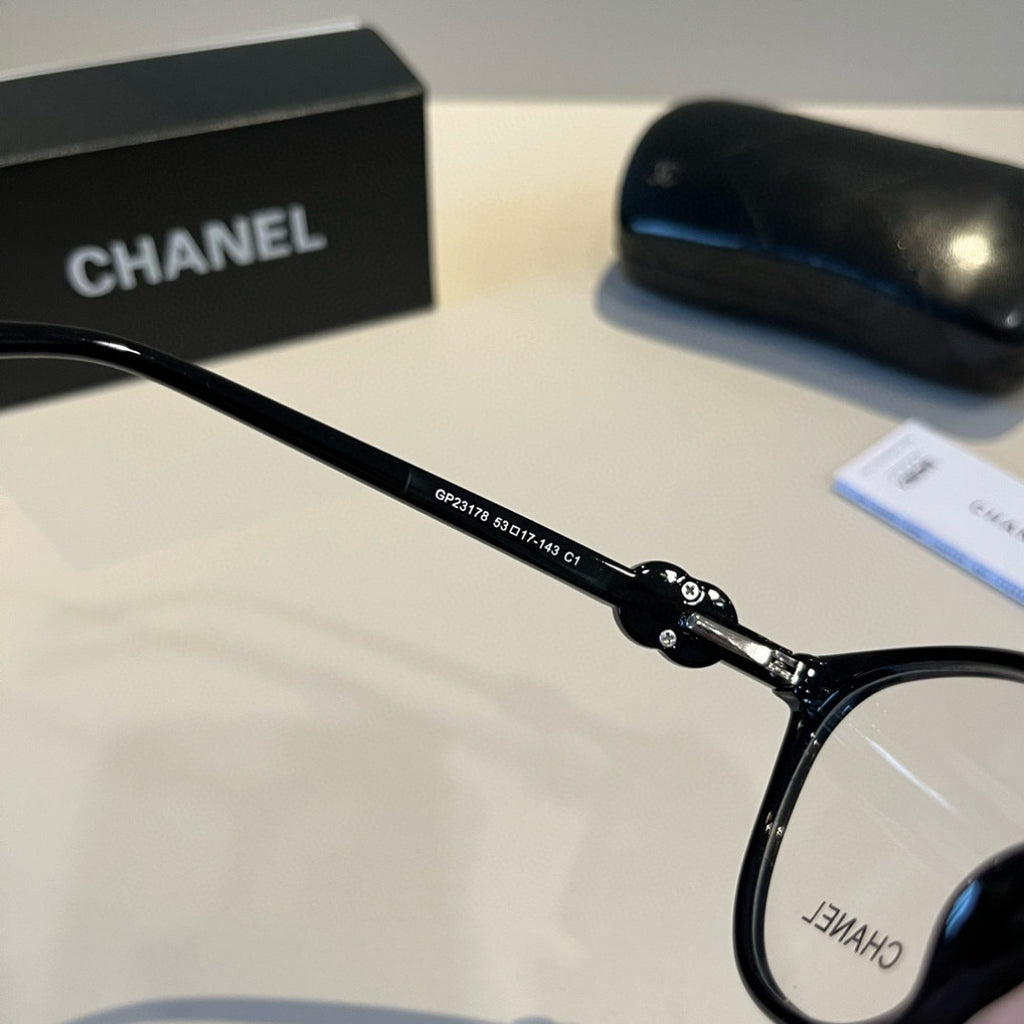 Chanel Blue-Light Fashion Silver Lens Sunglasses for Men & Women - 371725 - detail image 9