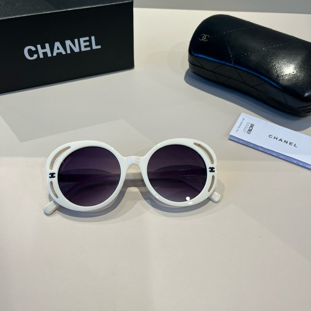 Chanel Fashion Green Lens Sunglasses for Men & Women - detail image 5