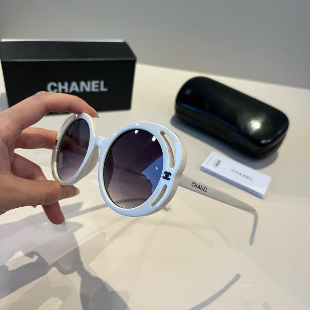 Chanel Fashion Green Lens Sunglasses for Men & Women - detail image 4