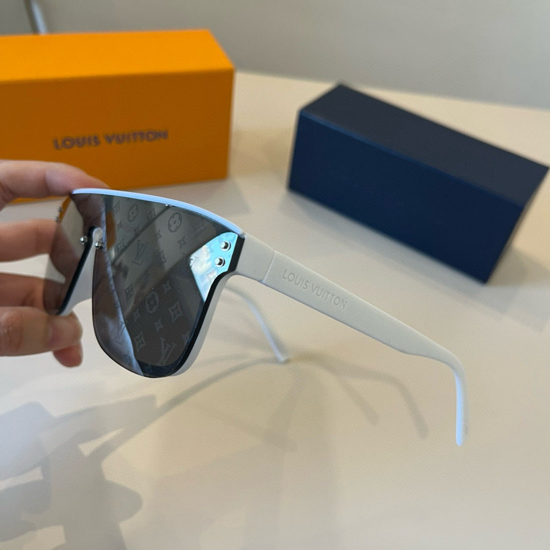 Louis Vuitton Fashion Gold Lens Sunglasses for Men & Women - 371290 - detail image 7