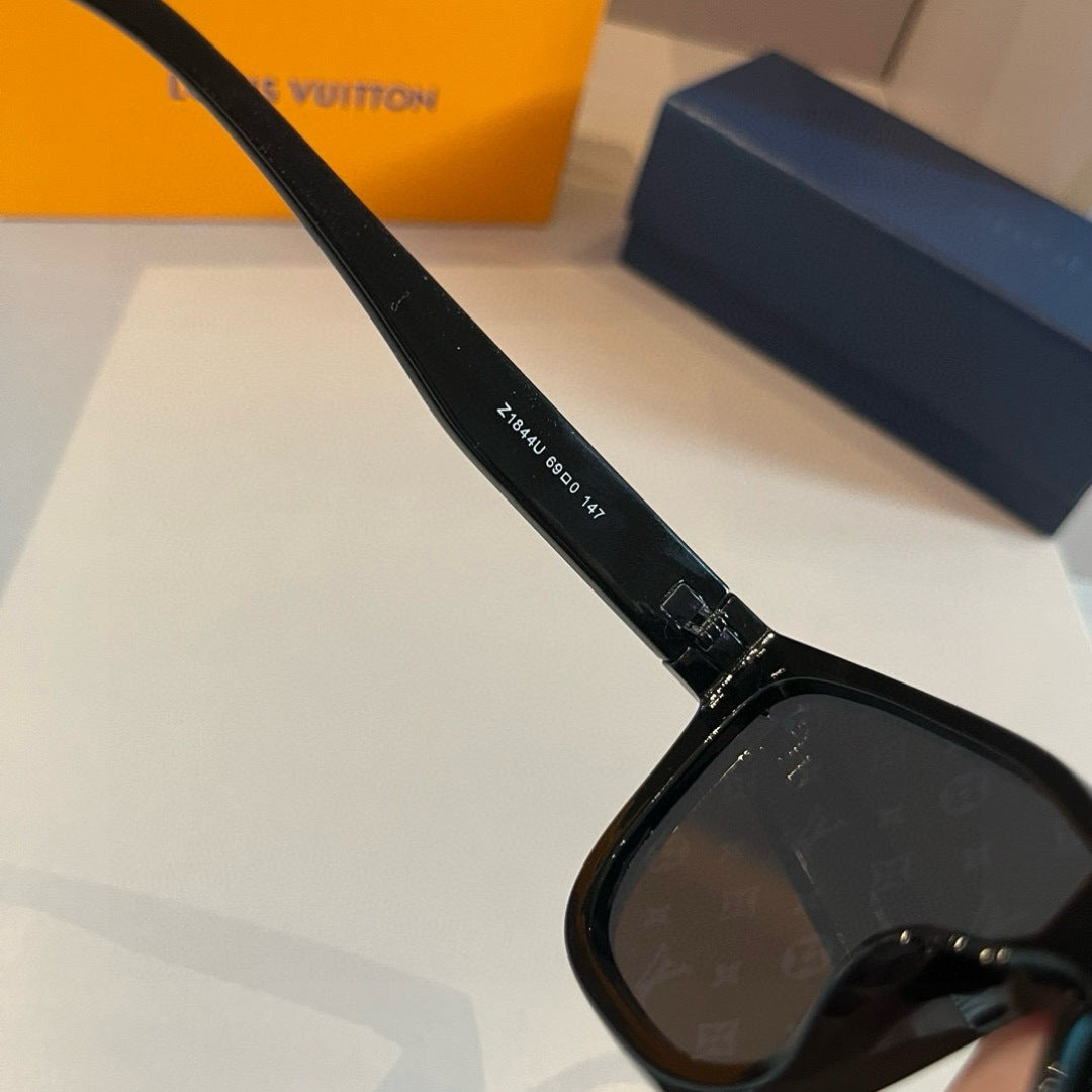Louis Vuitton Metal Fashion Gold Lens Sunglasses for Men & Women - 371292 - detail image 8