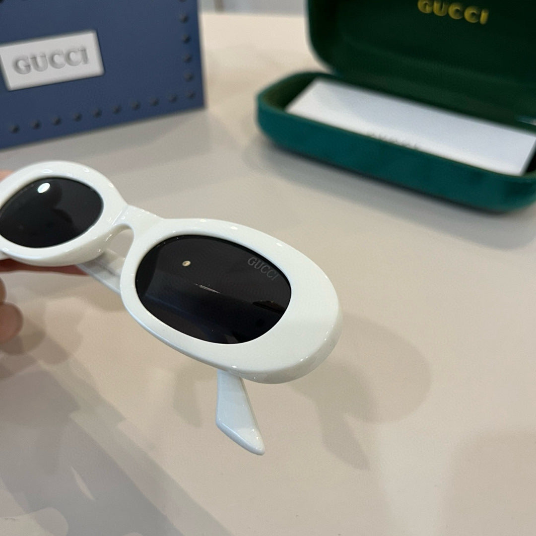 Gucci Fashion Silver Lens Sunglasses for Men & Women - 371510 - detail image 6
