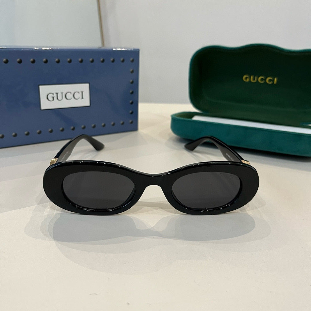 Gucci Fashion Silver Lens Sunglasses for Men & Women - 371512 - detail image 2
