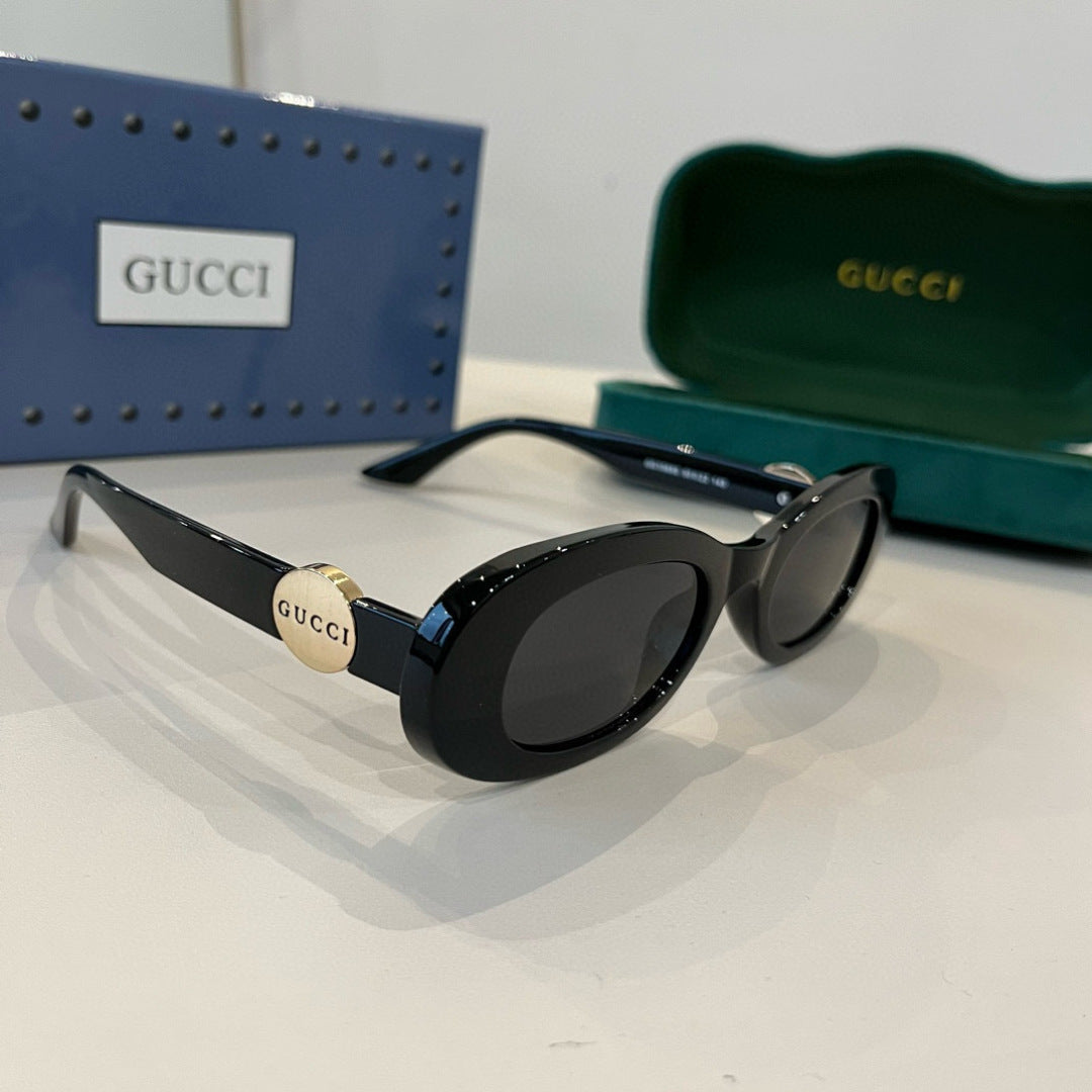 Gucci Fashion Silver Lens Sunglasses for Men & Women - 371512