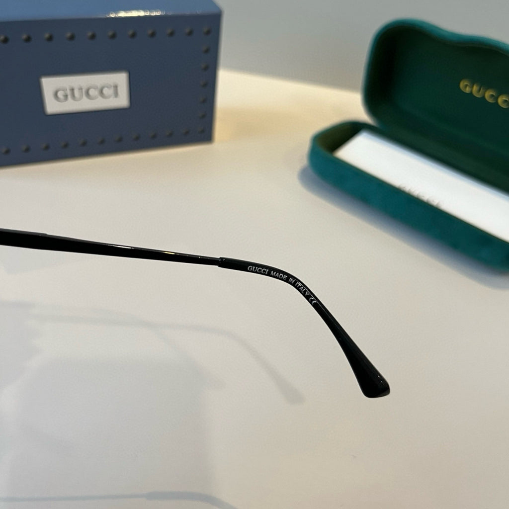 Gucci Metal Aviator Black Lens Sunglasses for Men & Women - 371515 - detail image 5
