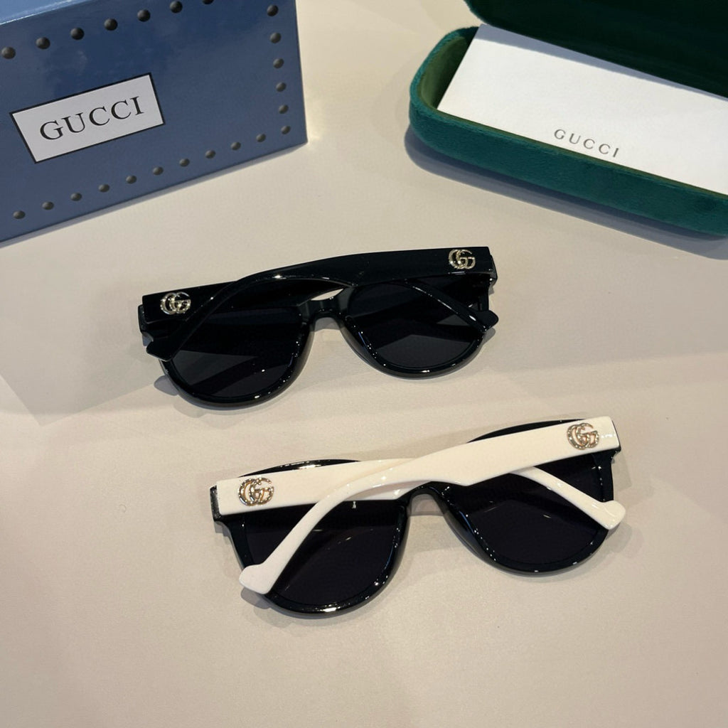 Gucci Oversized Black Lens Sunglasses for Women - 371516 - detail image 10