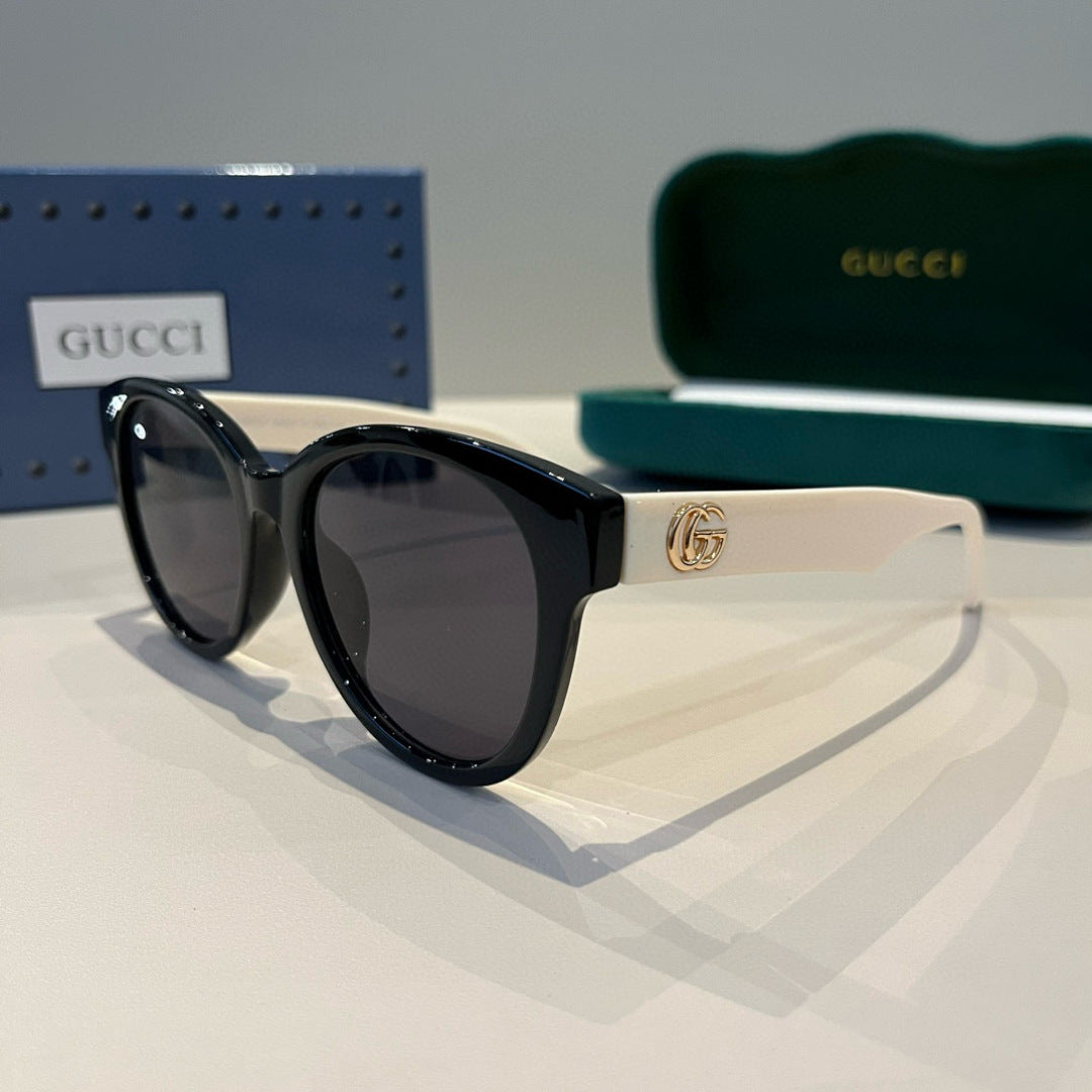 Gucci Oversized Black Lens Sunglasses for Women - 371516 - detail image 3