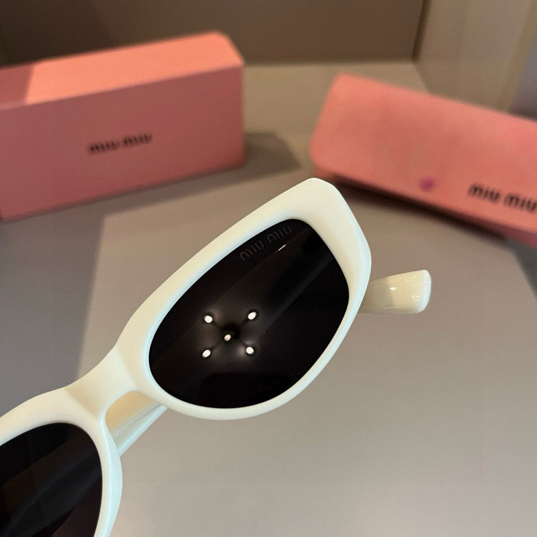 Miu Miu Cat-Eye Gold Lens Sunglasses for Men & Women - 372430 - detail image 5