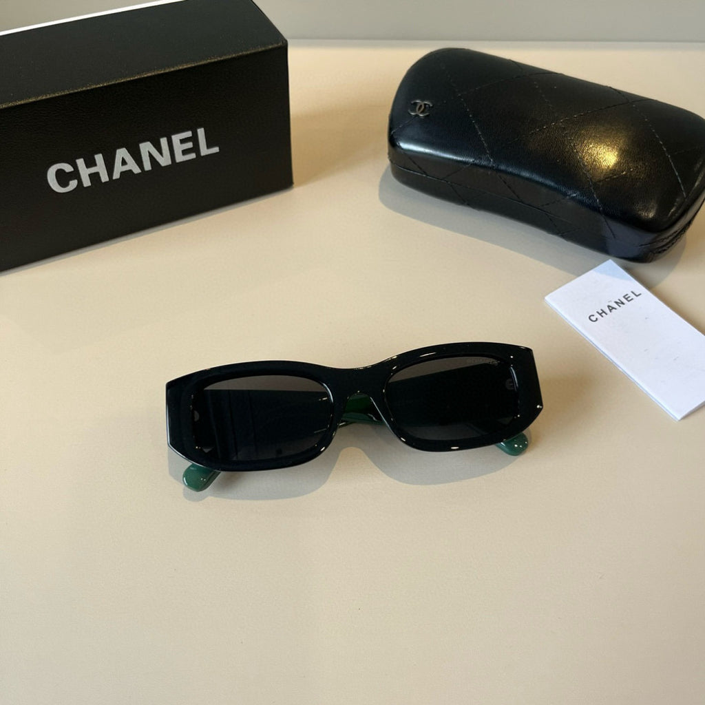 Chanel Fashion Black Lens Sunglasses for Men & Women - 371710 - detail image 10