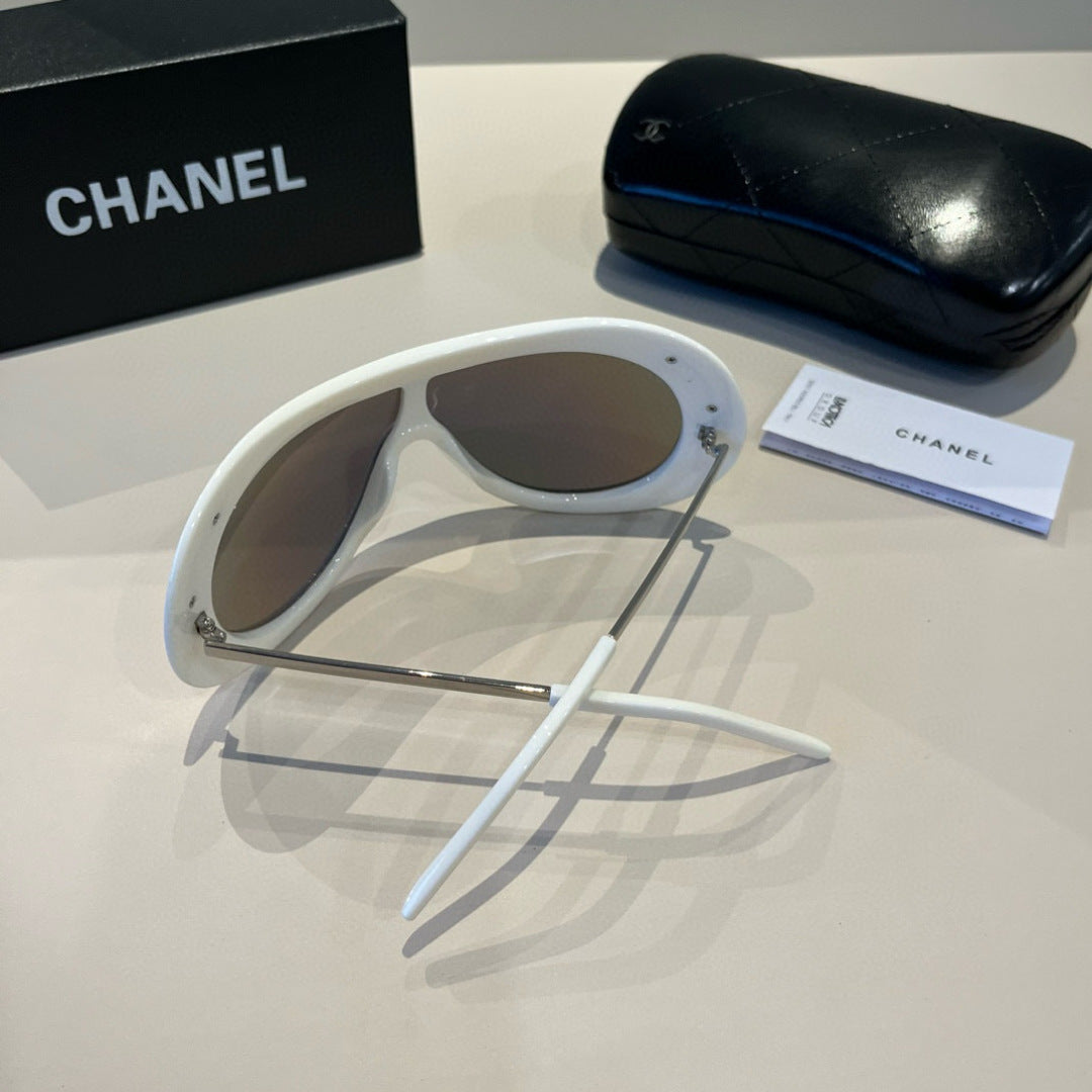 Chanel Fashion Silver Lens Sunglasses for Men & Women - 493569 - detail image 4