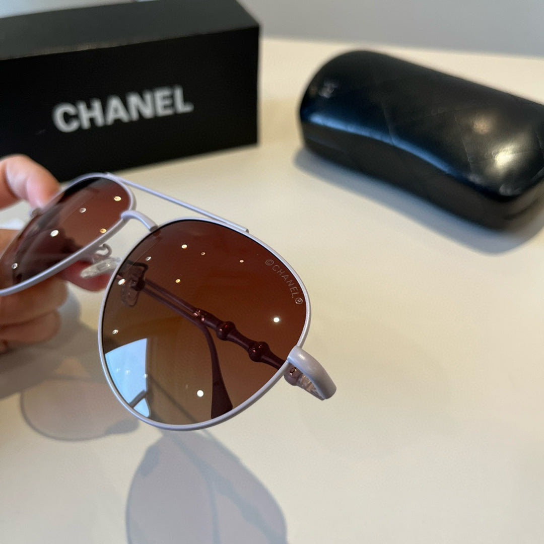 Chanel Fashion Red Lens Sunglasses for Men & Women - 371713 - detail image 6
