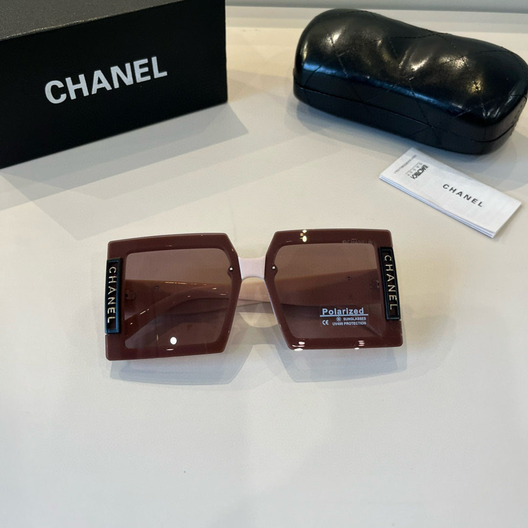 Chanel Polarized Fashion Red Lens Sunglasses for Men & Women - 371716 - detail image 4