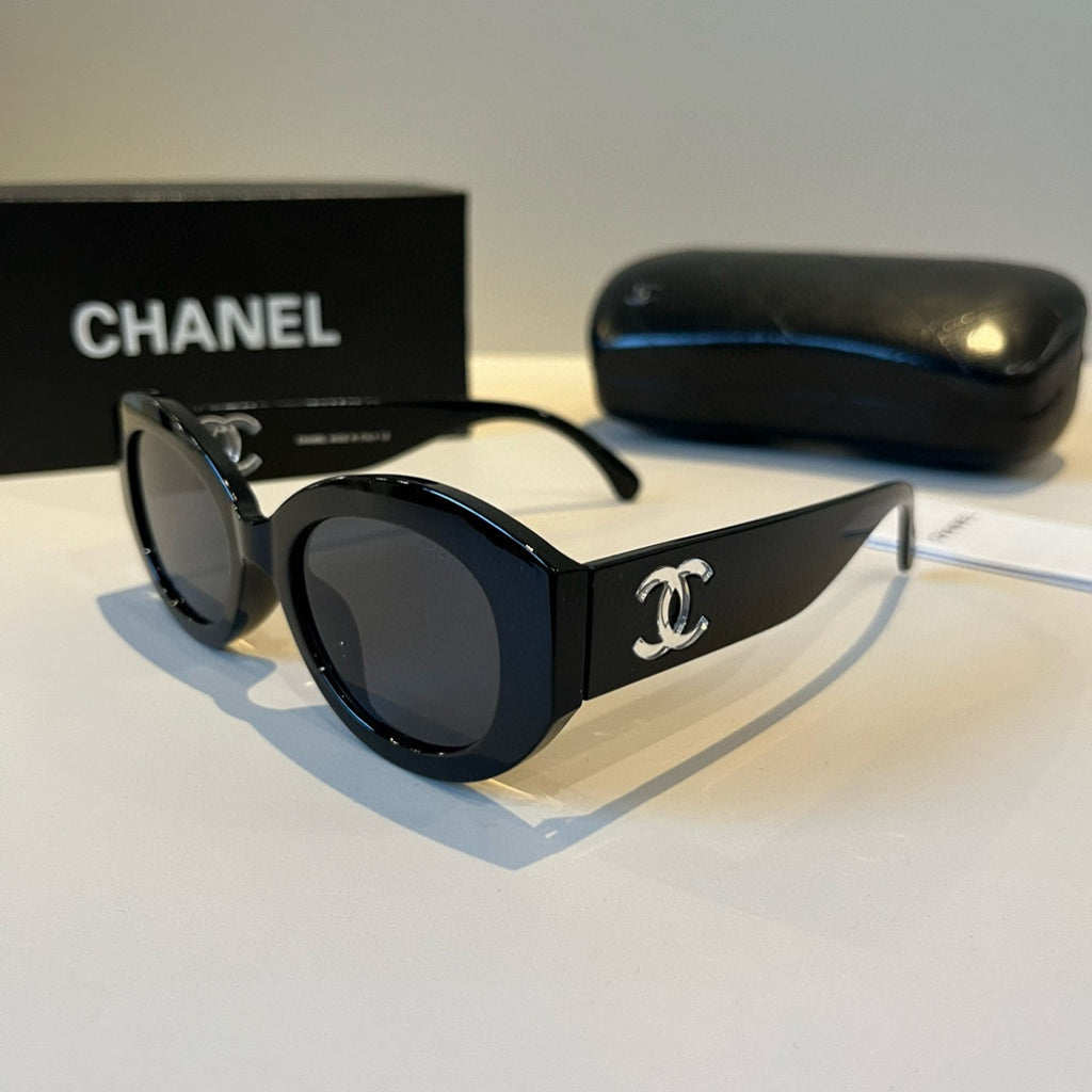 Chanel Polarized Fashion Black Lens Sunglasses for Men & Women - 371717 - detail image 3