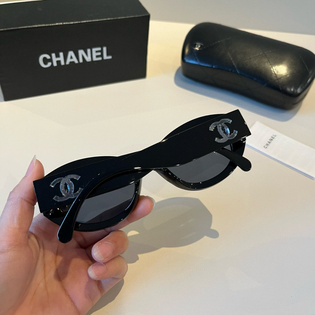 Chanel Polarized Fashion Black Lens Sunglasses for Men & Women - 371717 - detail image 8