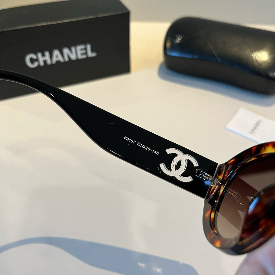 Chanel Polarized Fashion Black Lens Sunglasses for Men & Women - 371718 - detail image 10