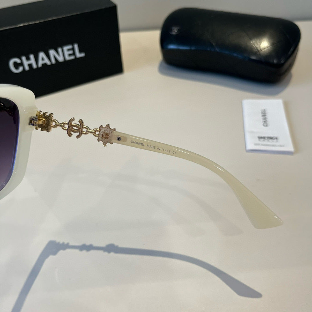Chanel Polarized Fashion Silver Lens Sunglasses for Men & Women - 382244 - detail image 8