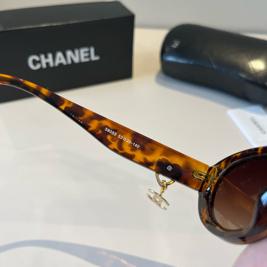 Chanel Oversized Brown Lens Sunglasses for Men & Women - 415347 - detail image 5