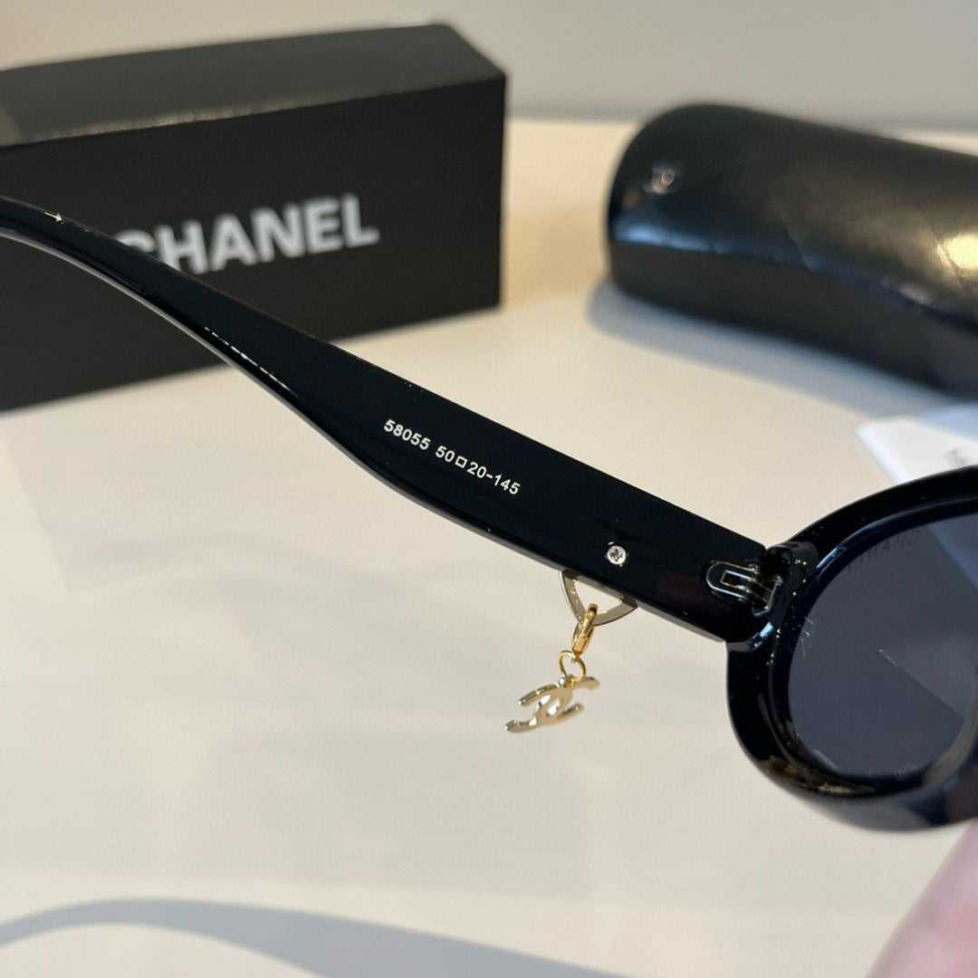 Chanel Oversized Black Lens Sunglasses for Men & Women - 415348 - detail image 10