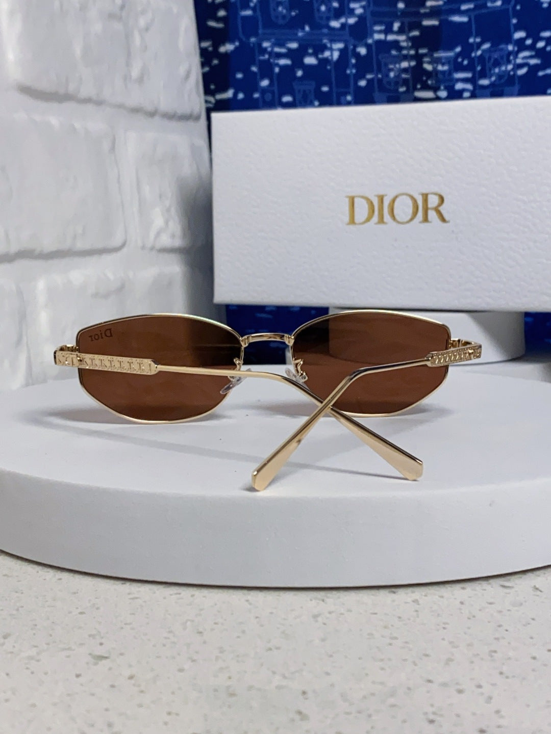 Dior Metal Round Red Lens Sunglasses for Men & Women - detail image 4